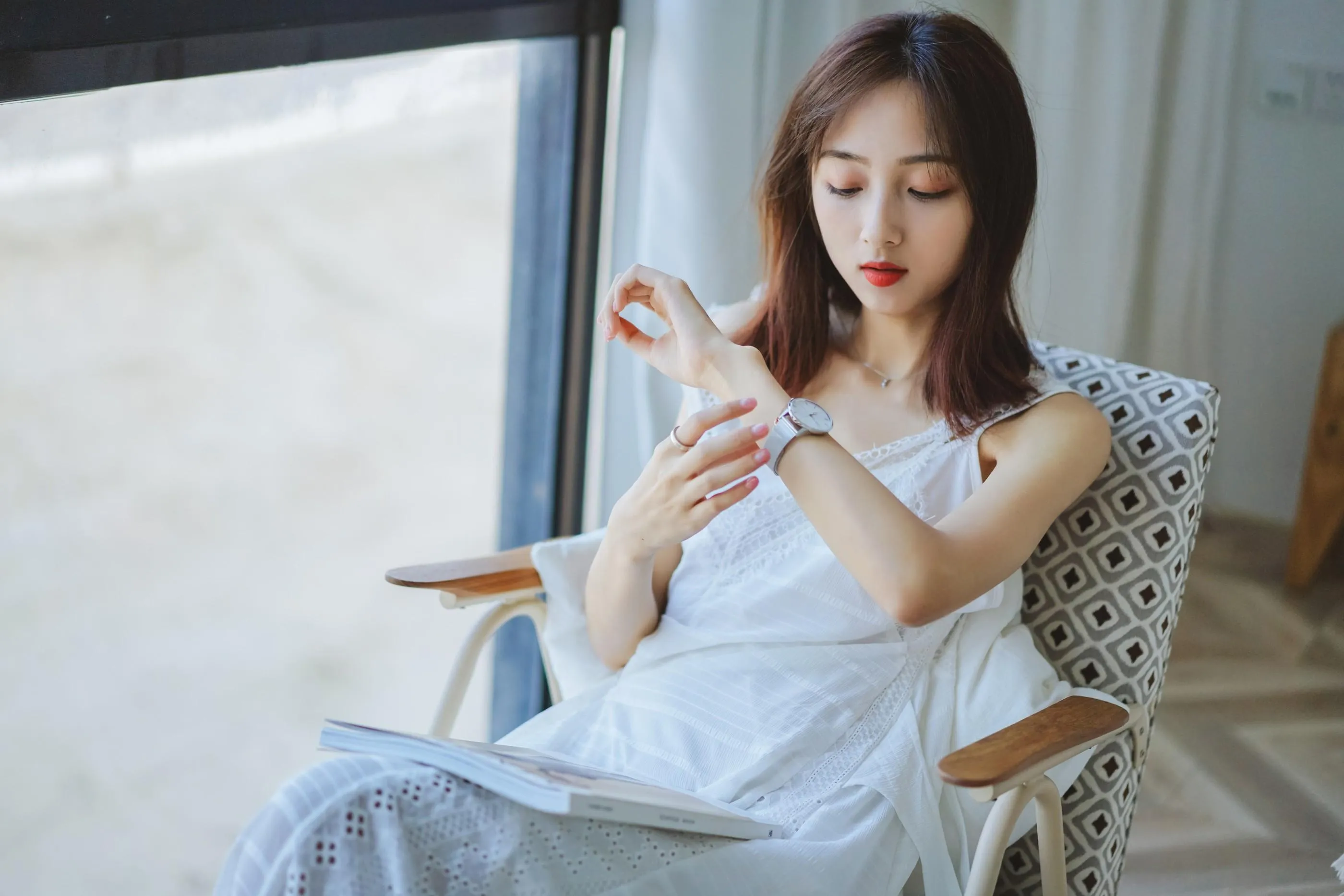 [艺图语] 2022.05.31 静谧的时光 戴黎婷 [22P]插图9